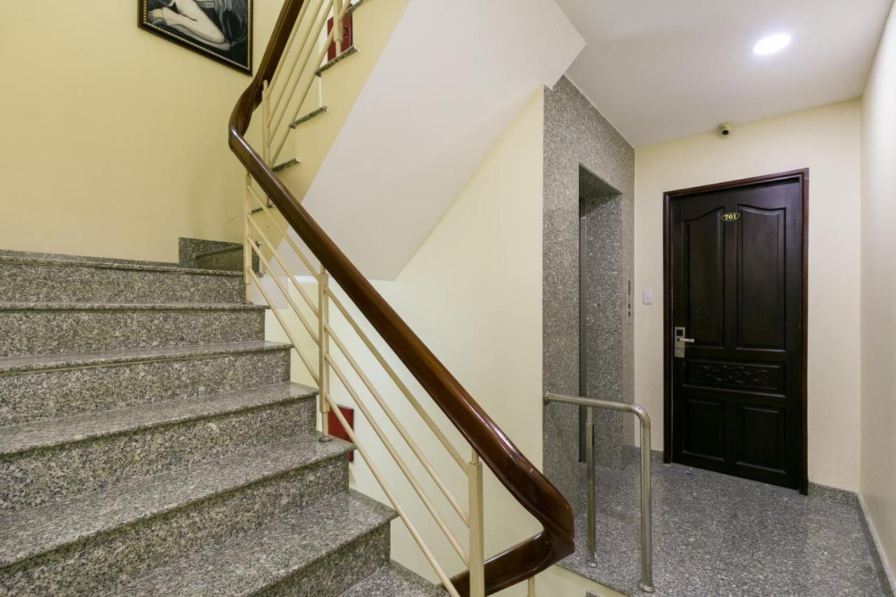 Oyo 422 Nguyen Thanh Hotel Ho Şi Min Dış mekan fotoğraf